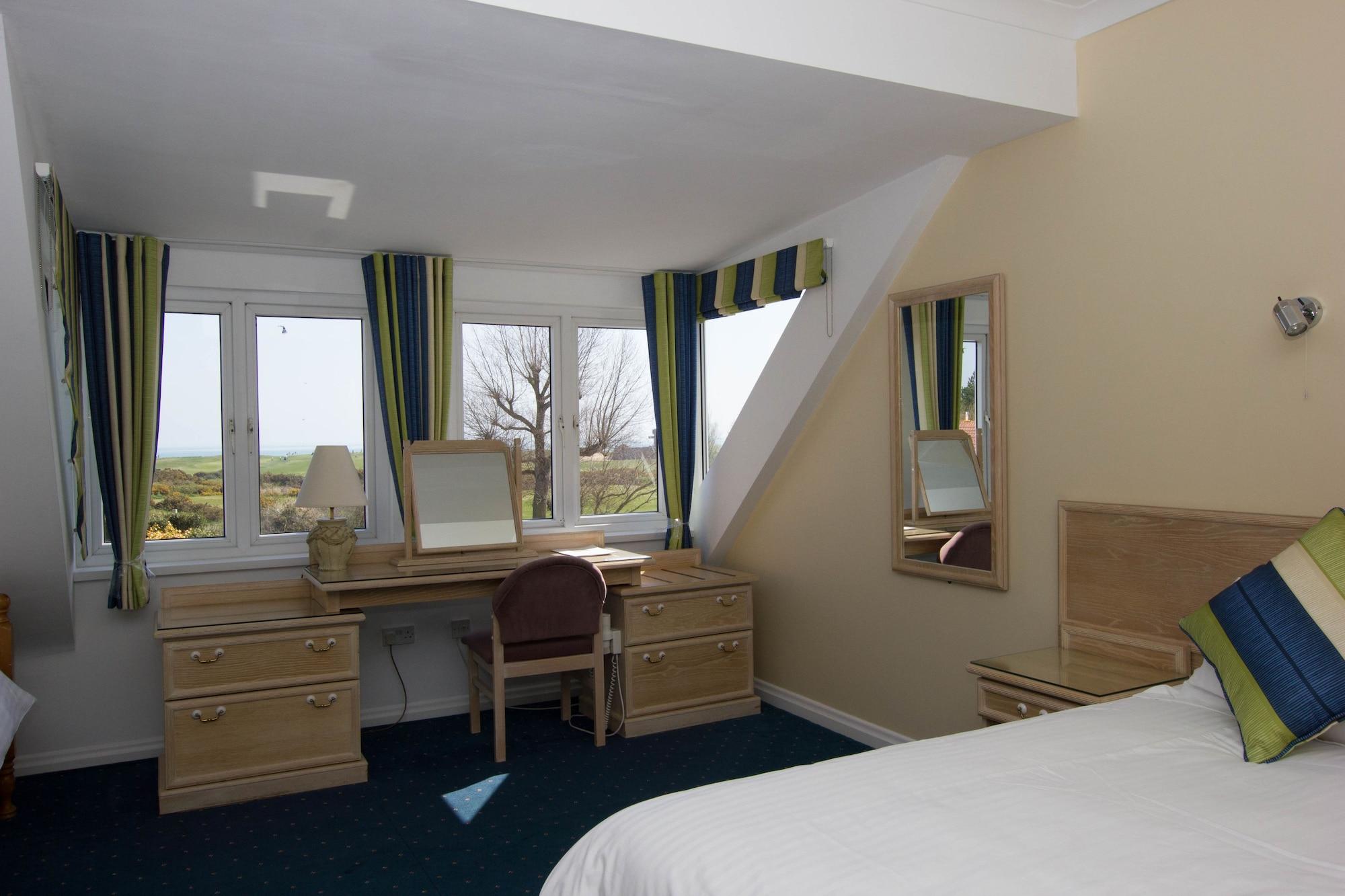 Beausite Hotel Grouville Екстер'єр фото
