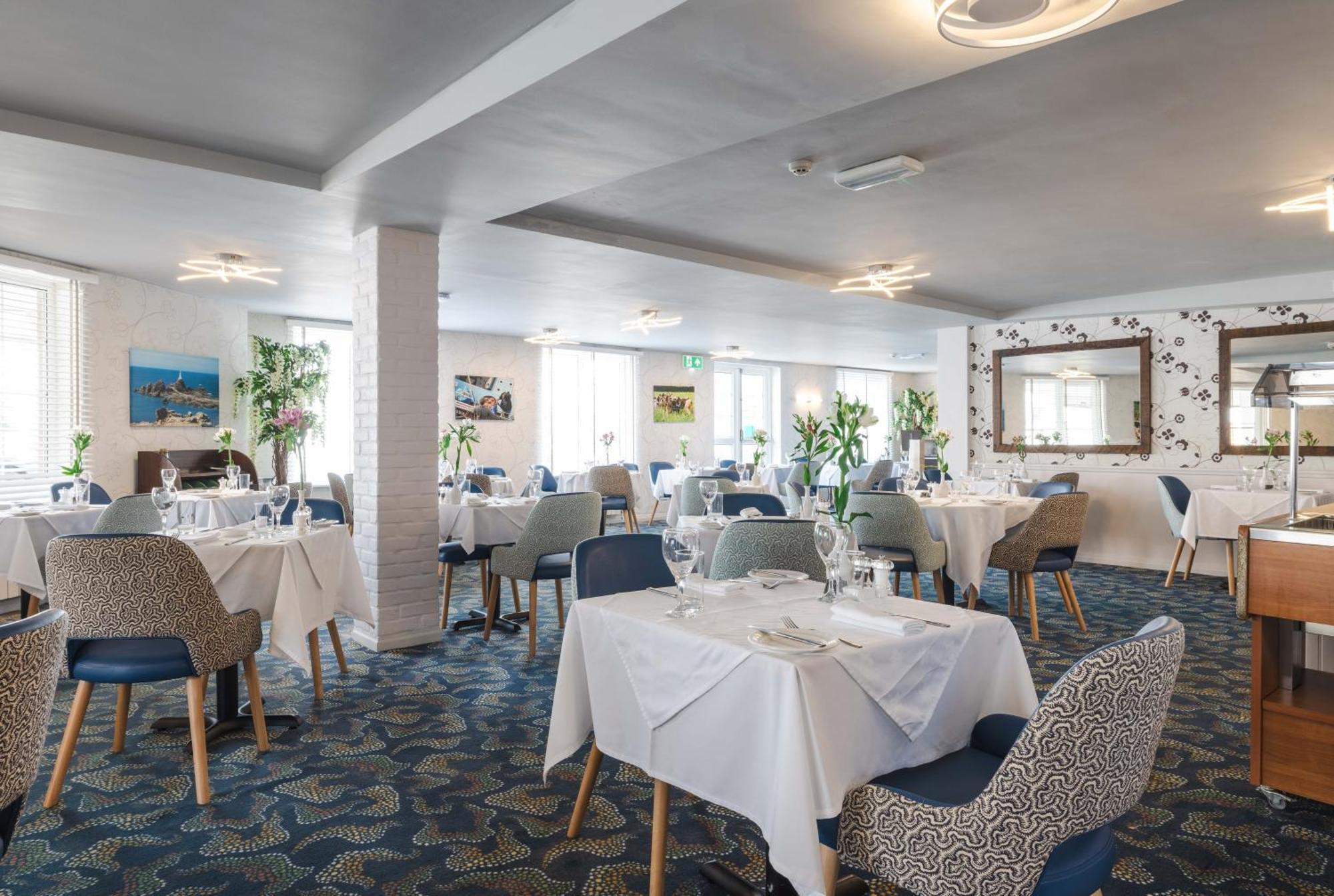 Beausite Hotel Grouville Екстер'єр фото